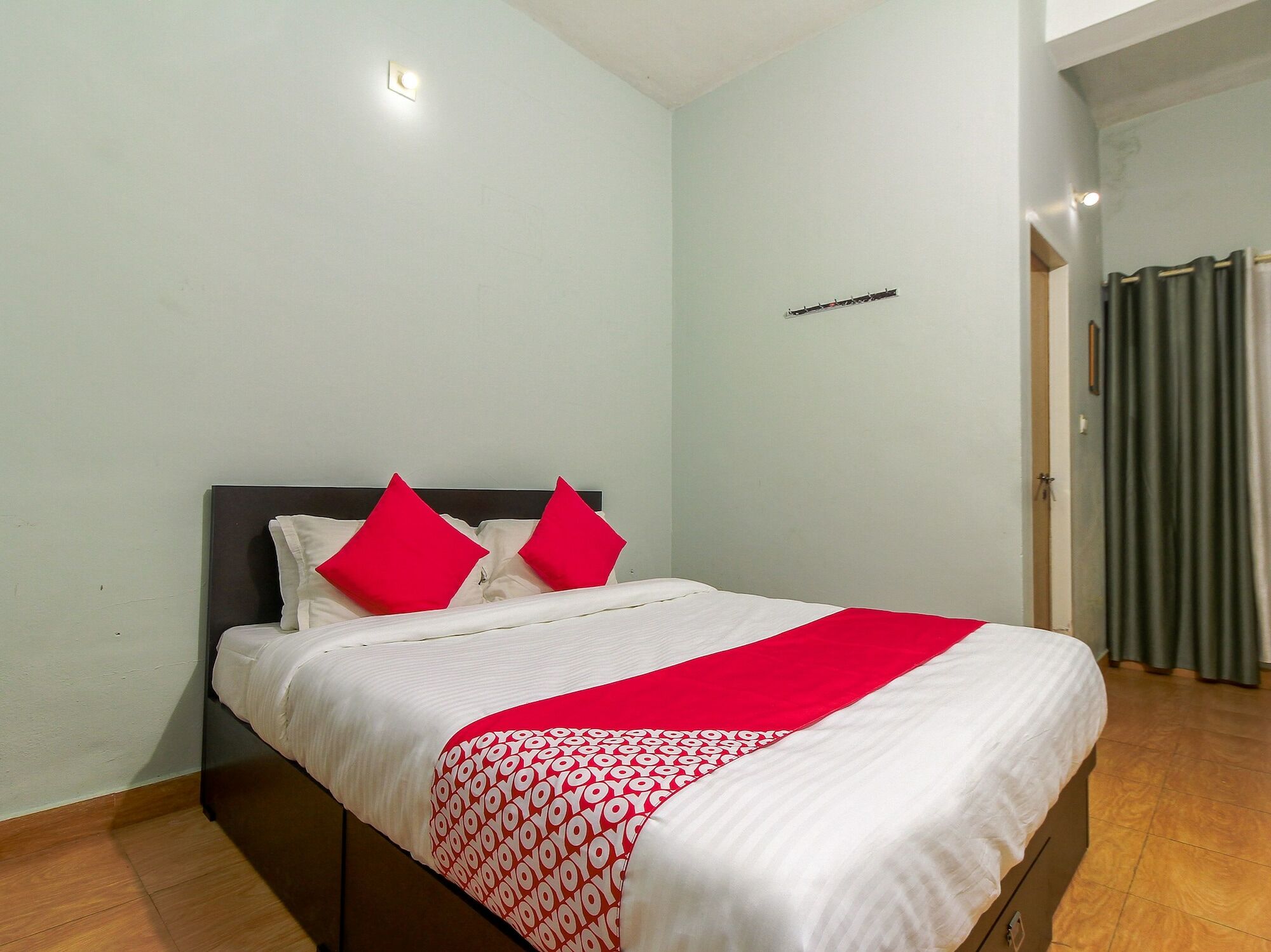 Hotel Fabexpress Harry